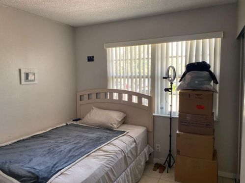 1526 Royal Green Cir, Fort Pierce FL  34952-7624 exterior