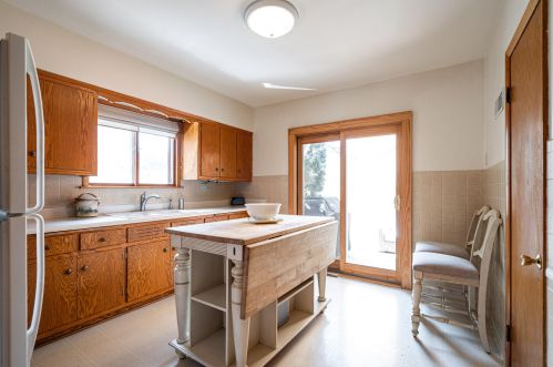 2555 72, Milwaukee WI 53219-2529 exterior