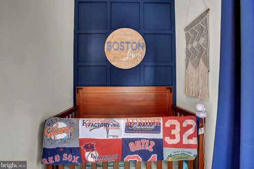 60 Independence Dr, Lees Cross Roads PA  17257-8225 exterior