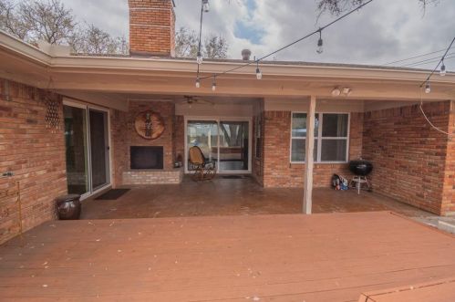 6144 Whitman Ave, Fort Worth, TX 76133-3547