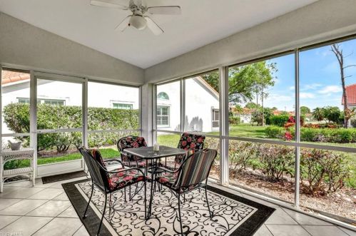 227 Melrose Pl, Naples, FL 34104-7874