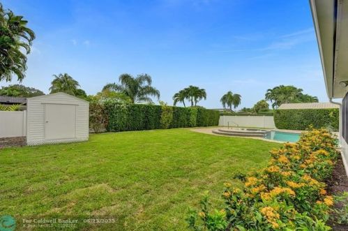 3850 36th Ave, Hollywood FL  33021-1900 exterior