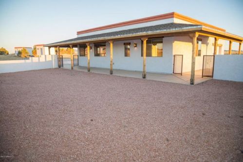 17 Marthas Ln, Canelo, AZ 85611-7520