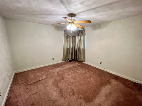 1375 Washington Blvd, Mckeesport PA  15133-3851 exterior