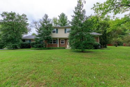 1503 Highland Ave, Murfreesboro, TN 37130-2204