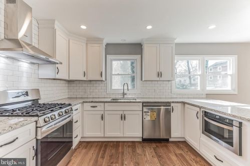 1302 Chestnut Pl, Haddon Heights NJ  08035-1810 exterior