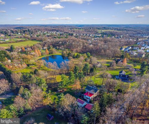 281 Guthriesville Rd, Downingtown, PA 19335-1079
