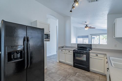840 Gary Dr, Chandler AZ  85225-1572 exterior