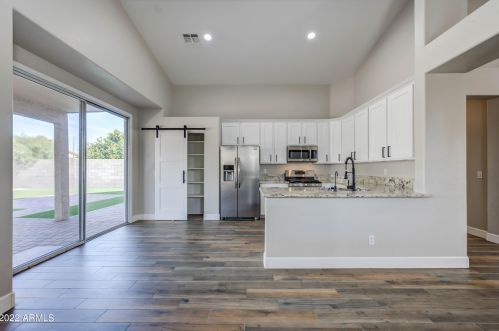2754 Devon Ct, Gilbert, AZ 85296-8865