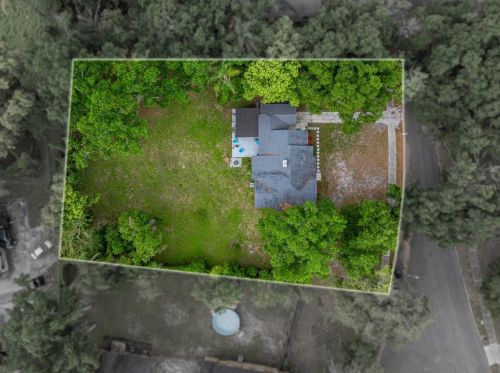 1627 Holly Rd, Lakeland FL  33801-2210 exterior