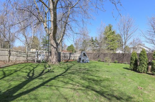 6559 5 Ave, Kenosha WI 53143-6101 exterior