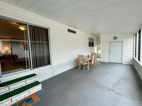 34202 Canal Dr, Pinellas Park FL  exterior