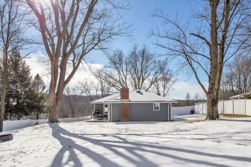 3374 37th Street Ext, Beaver Falls PA  15010-1156 exterior