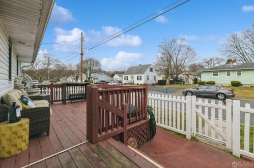 24 Main St, East Brunswick NJ  08816-4768 exterior