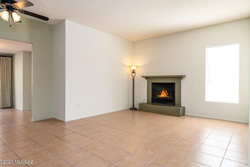 14312 Copperstone Dr, Tucson, AZ 85755-9320