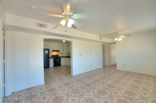 9922 88 Ave, Peoria AZ 85382-8632 exterior