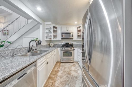 12223 Foster Rd, Norwalk CA  90650-8714 exterior