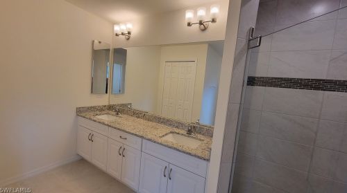 902 11th Pl, Cape Coral FL  33991-2456 exterior