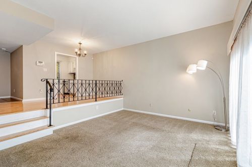1238 Pennsbury Blvd, Pittsburgh, PA 15205-1611