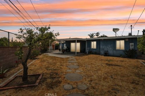 11428 Blythe St, North Hollywood, CA 91605-2611