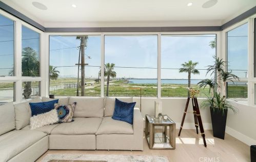 231 Seal Beach Blvd, Seal Beach CA  90740-2633 exterior