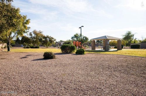 628 Stottler Dr, Gilbert AZ 85296-8387 exterior