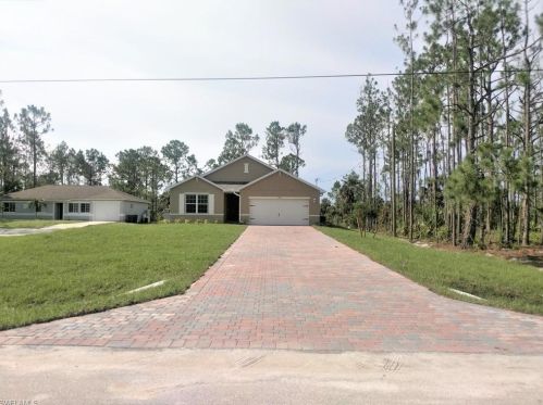 2443 31st Ave, Naples, FL 34120-0442