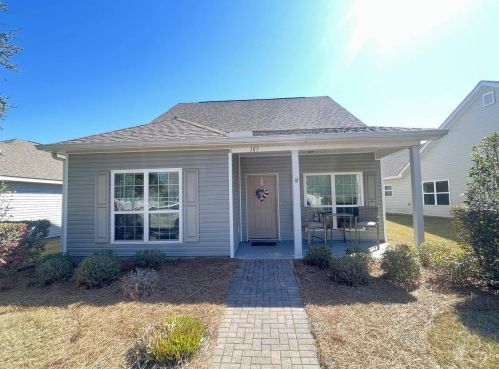 105 Nelly St, Freeport, FL 32439