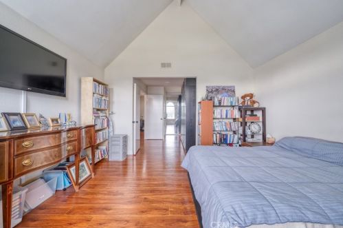 12223 Foster Rd, Norwalk CA  90650-8714 exterior