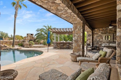28847 64th St, Cave Creek, AZ 85331-6584