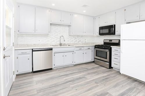 44837 Inola Ave, Lancaster CA  93534-2001 exterior