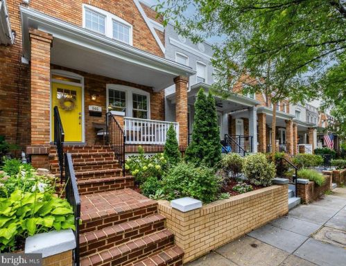 545 23rd Pl, Washington, DC 20002-4815