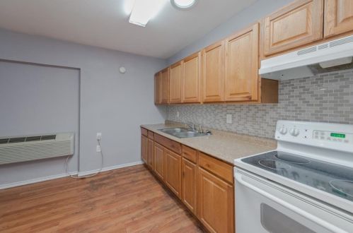 913 Jeffrey Dr, Denton TX  76208-6425 exterior