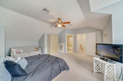 1075 Henley Downs Pl, Lake Mary FL  32746-1972 exterior