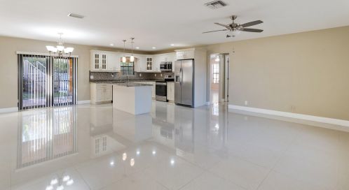 200 Salzedo St, West Palm Beach, FL 33411-1020