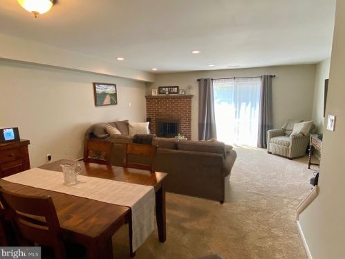 2804 Village Rd, Molino, PA 17961-9671