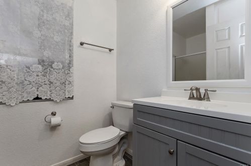 5378 Golden Ave, Riverside CA  92505-2417 exterior