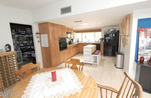 1150 Las Lomitas Rd, Tucson, AZ 85704-2714