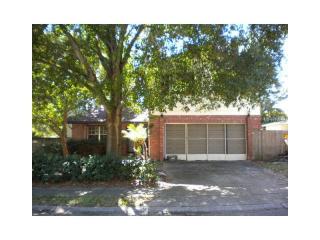1237 Rosewood St, Largo, FL 33770-1614
