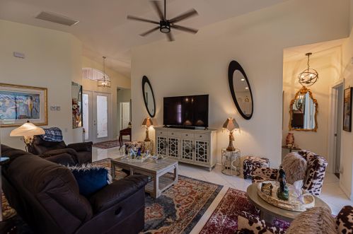 426 Springview Loop, Fort Pierce FL  34986-2663 exterior