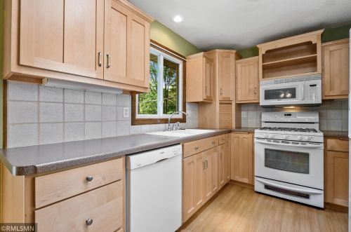 807 3rd Ave, Sartell MN  56377-1150 exterior
