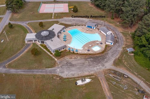 26 Mount Holly Ct, Montross VA  22520-4110 exterior