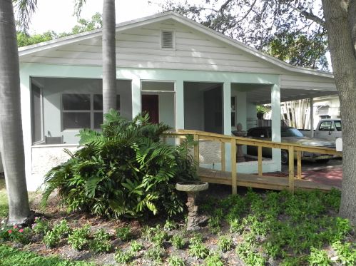 117 George Bush Blvd, Delray Beach, FL 33444-4032
