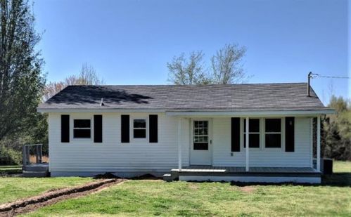 2420 Hawkersmith Rd, Manchester, TN 37355-7612