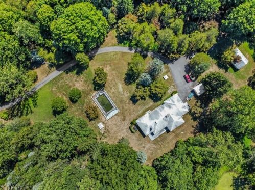 304 Jacksonville Rd, Lincoln Park, NJ 07035-1515