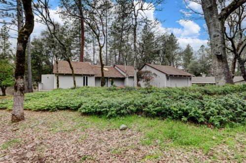 19007 Chickadee Ct, Lake Wildwood CA  95946-9644 exterior