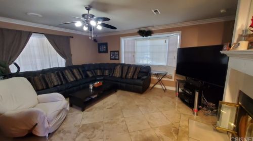2428 Gramercy Ave, Anaheim, CA 92801-3227
