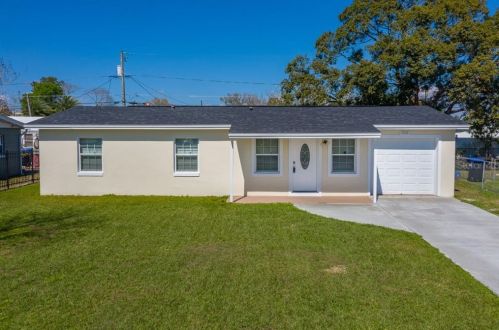 5011 Anzio St, Orlando FL  32819-8405 exterior