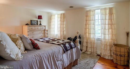 2564 Skippack Pike, Lansdale PA exterior