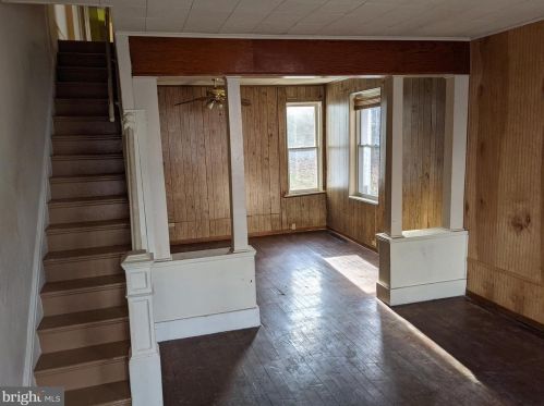 2 Argyle St, Harrisburg, PA 17104-2226